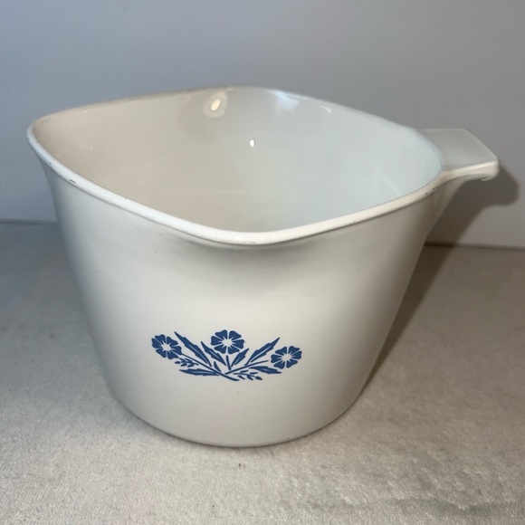 Corningware 3 pc. Cornflower sauce pot, pie plate and 1,5L oven pot. - Picture 7 of 10